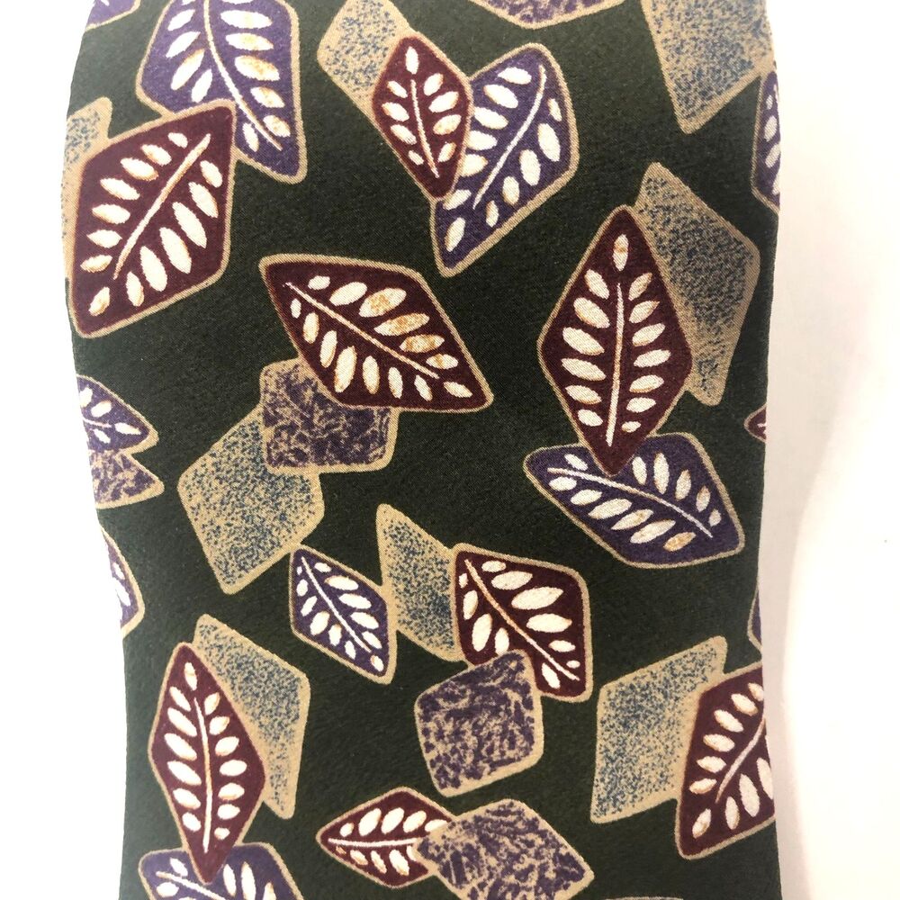 Halston 100% Italian Silk Tie Men's Designer Abstract Leaf Pattern Green Maroon - Picture 3 of 7